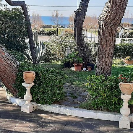 Appartamento In Villa Valentini, Fronte Mare, Giardino E Parcheggio Privato, Wifi, Dotato Di Tutti I Confort, Nel Golfo Di Gaeta Minturno Εξωτερικό φωτογραφία